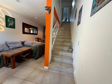 VENTA DÚPLEX 3 AMB. CON JARDIN PELLEGRINI VILLAGE