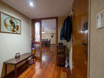 DEPARTAMENTO EN VENTA -TRES DORMITORIOS- B° MARTIN