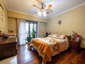 DEPARTAMENTO EN VENTA -TRES DORMITORIOS- B° MARTIN