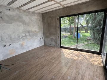 CASA EN VENTA 2 DORMITORIOS, FUNES