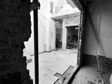 CASA INTERNA EN VENTA 3 DORMITORIOS CENTRO