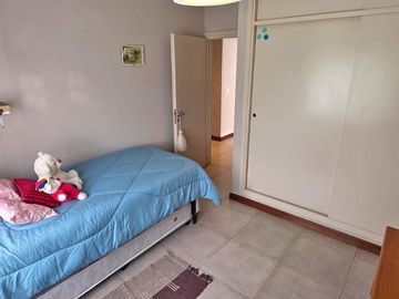 VENTA CASA CON PILETA EN ALTOS DE MANZANARES PILAR