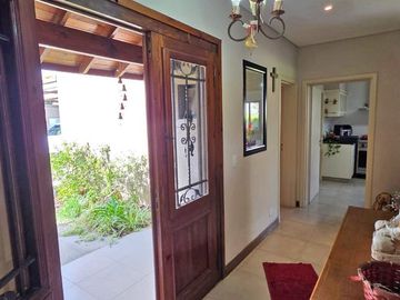 VENTA CASA CON PILETA EN ALTOS DE MANZANARES PILAR