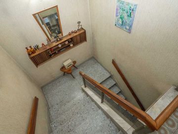 Casa 4 amb c/patio,parrilla y cochera venta Flores