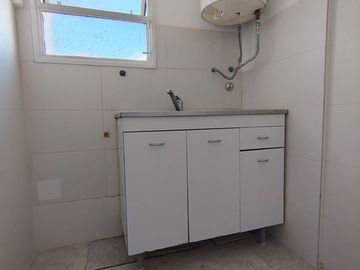 VENTA MONOAMBIENTE C/BALCÓN  EN CONGRESO