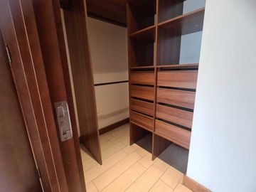Departamento en venta  en LO BARNECHEA