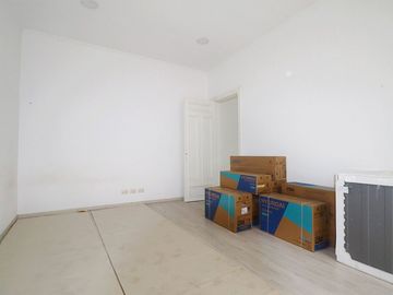 DEPARTAMENTO VENTA 6 AMB CON PATIO APTO CREDITO