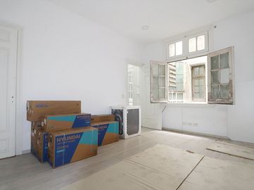 DEPARTAMENTO VENTA 6 AMB CON PATIO APTO CREDITO