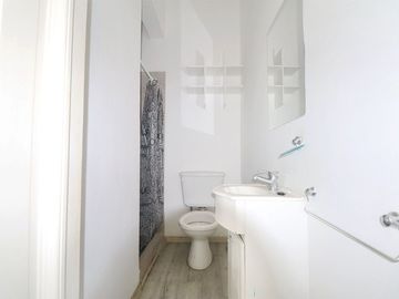 DEPARTAMENTO VENTA 6 AMB CON PATIO APTO CREDITO