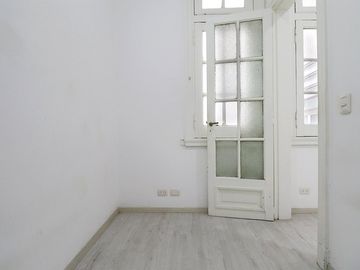 DEPARTAMENTO VENTA 6 AMB CON PATIO APTO CREDITO