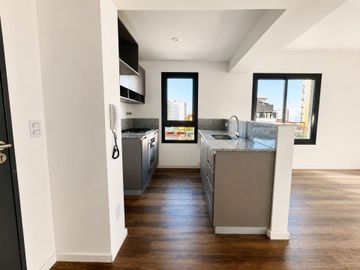 Venta departamento 3 Amb Cochera PRIMA CABALLITO
