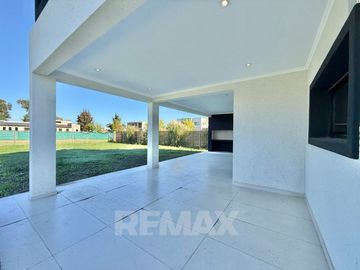 CASA 6AMB VENTA B° SAN PABLO MUDATE YA CON EL 30%