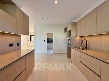 CASA 6AMB VENTA B° SAN PABLO MUDATE YA CON EL 30%