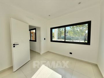 CASA 6AMB VENTA B° SAN PABLO MUDATE YA CON EL 30%