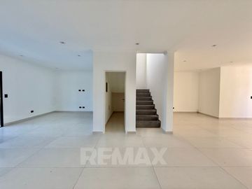CASA 6AMB VENTA B° SAN PABLO MUDATE YA CON EL 30%