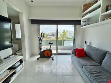 CASA 6 AMB BARRIO AYRES PLAZA PILAR PREMIUM