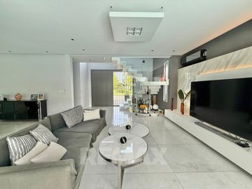 CASA 6 AMB BARRIO AYRES PLAZA PILAR PREMIUM