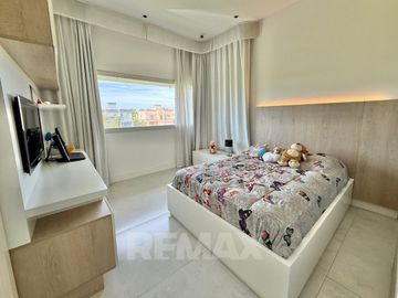 CASA 6 AMB BARRIO AYRES PLAZA PILAR PREMIUM