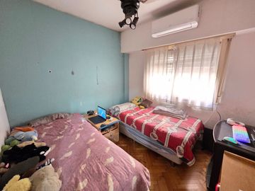Venta departamento 3 ambientes Caballito Balcón