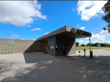 Venta Lote en Barrio Las Moras de Hudson