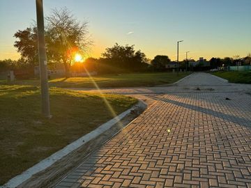 Venta Lote en Barrio Las Moras de Hudson