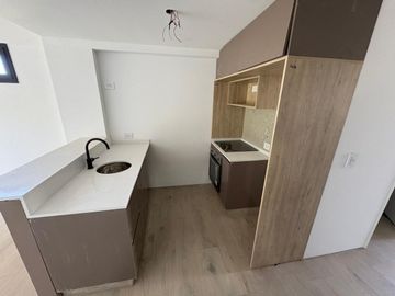 VENTA DEPTO 2 AMB CON BALCON A ESTRENAR SAAVEDRA