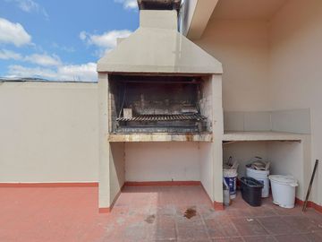 VENTA 3 amb -  baulera - Parrilla - APTO CREDITO