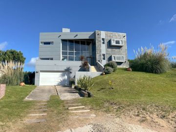 CASA VENTA COSTA ESMERALDA GAS NATURAL