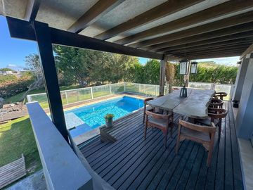 CASA VENTA COSTA ESMERALDA GAS NATURAL