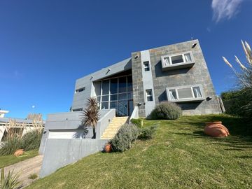 CASA VENTA COSTA ESMERALDA GAS NATURAL