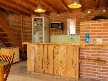 VENTA  HOSTEL 9 habitaciones + departamento