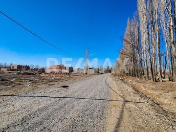 VENTA DE AMPLIO LOTE DE 600MTS2 BARRIO LOS ALAMOS