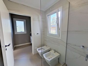 VENTA CASA HARAS SAN PABLO