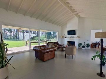 VENTA CASA HARAS SAN PABLO