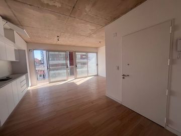 Venta Departamento 2 Ambientes balcón Flores