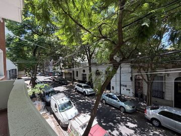 VENTA DE DEPARTAMENTO 4 AMBIENTES  FLORES