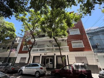 VENTA DE DEPARTAMENTO 4 AMBIENTES  FLORES