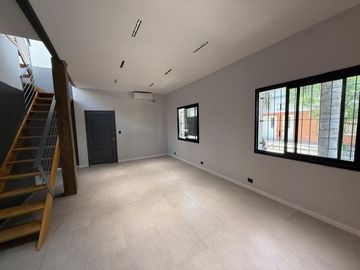 Venta PH 3 AMB con terraza y parrilla sin expensas