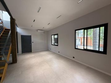 Venta PH 3 AMB con terraza y parrilla sin expensas