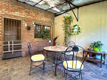 VENTA CASA 4 AMB PARQUE  V.PUEYRREDÓN A.CREDITO