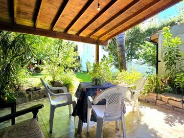 VENTA CASA 4 AMB PARQUE  V.PUEYRREDÓN A.CREDITO