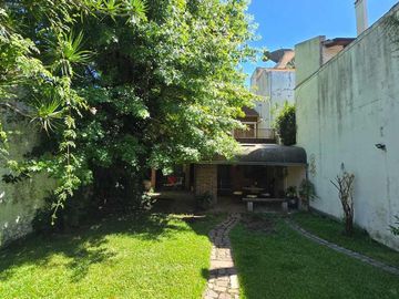 VENTA CASA 4 AMB PARQUE  V.PUEYRREDÓN A.CREDITO