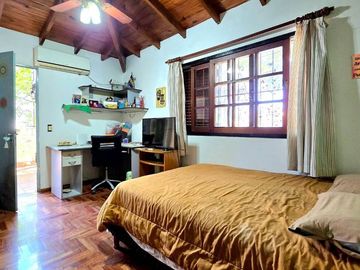 VENTA CASA 4 AMB PARQUE  V.PUEYRREDÓN A.CREDITO