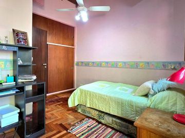 VENTA CASA 4 AMB PARQUE  V.PUEYRREDÓN A.CREDITO