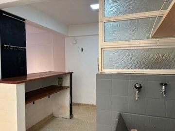 VENTA DPTO 3 AMB CON 2 PATIOS VILLA PUEYRREDÓN