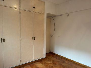 VENTA DPTO 3 AMB CON 2 PATIOS VILLA PUEYRREDÓN