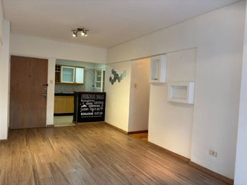 VENTA DPTO 3 AMB CON 2 PATIOS VILLA PUEYRREDÓN