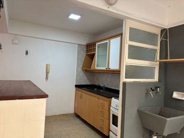 VENTA DPTO 3 AMB CON 2 PATIOS VILLA PUEYRREDÓN
