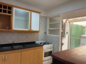 VENTA DPTO 3 AMB CON 2 PATIOS VILLA PUEYRREDÓN