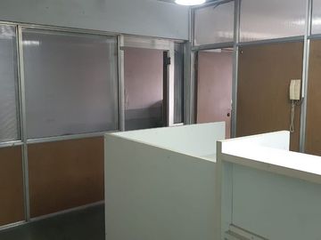OFICINA EN VENTA SAN NICOLÁS 276 MT2 PERMUTA